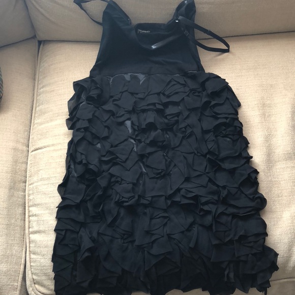 Dress - Picture 1 of 3